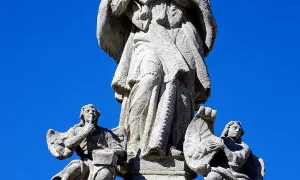 Socha svatého Jana Nepomuckého (Vidnava)