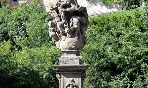 Sousoší Nejsvětější Trojice (Chrudim)