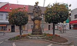 Sousoší Nejsvětější Trojice (Třebechovice pod Orebem)