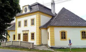 zájezdní hostinec v Ostrově nad Oslavou