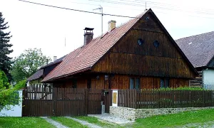 Usedlost čp. 8 (Hlince)
