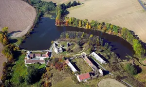 Zemědělský dvůr čp. 120