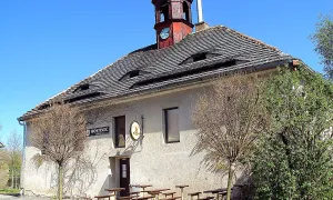stará škola v Dřevčicích