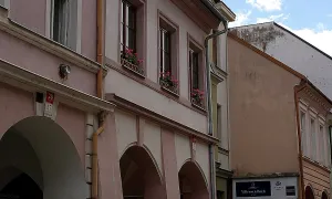 Česká 39