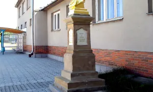Busta Františka Palackého