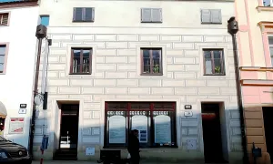 Divišovo náměstí 10