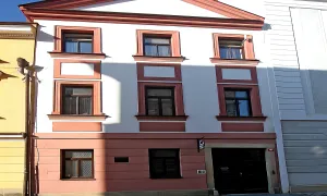 Dlouhá 11