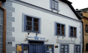 Dlouhá 90
