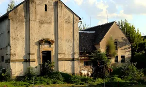 Dvorec Karlov