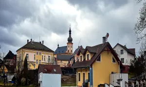 Dolní zámek Skalná