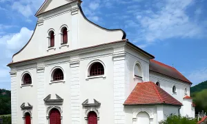 kostel Nanebevzetí Panny Marie (Černvír)