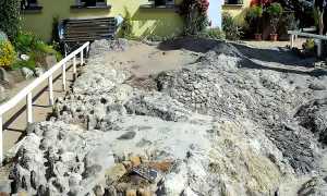 Plastická geologická mapa