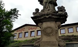 Socha svatého Jana Nepomuckého (Výprachtice)