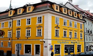 Kamenná 2