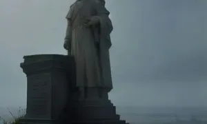 Příběh: Ruský pomník bitvy roku 1813 se strážním domkem
