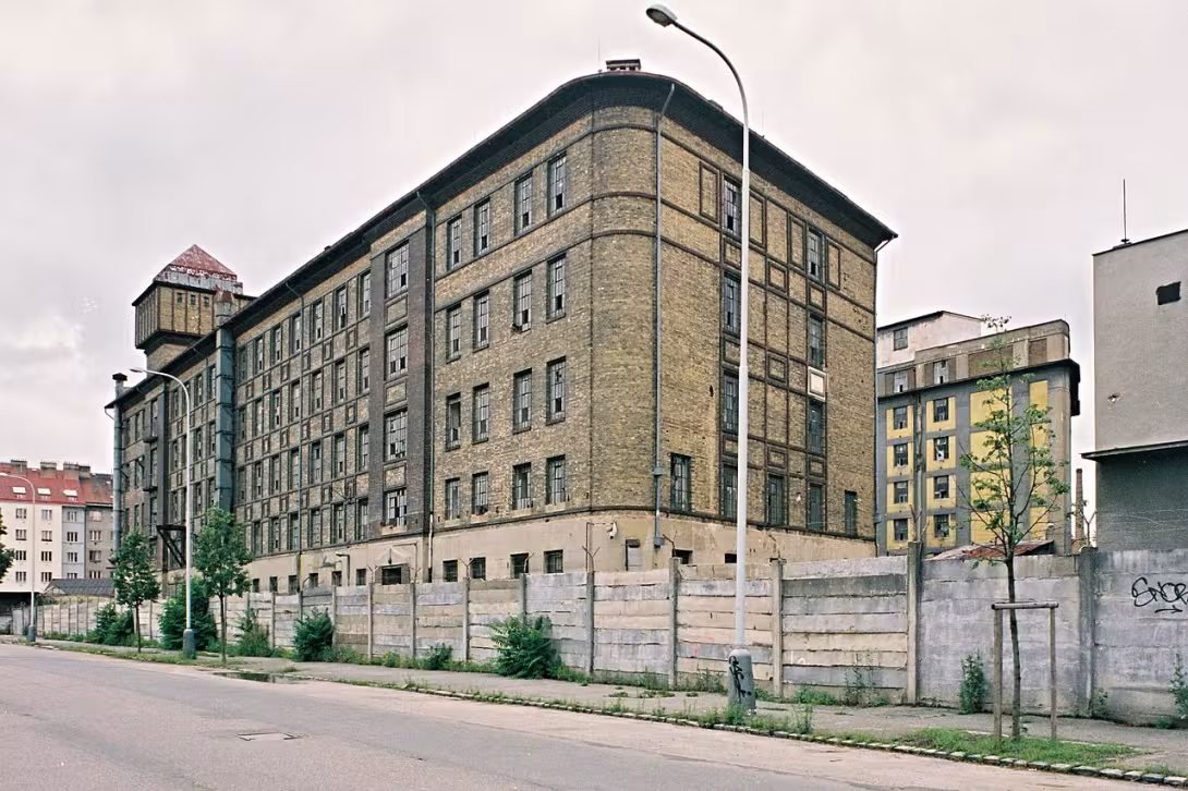 Dnešní pohled – Akciový parní mlýn