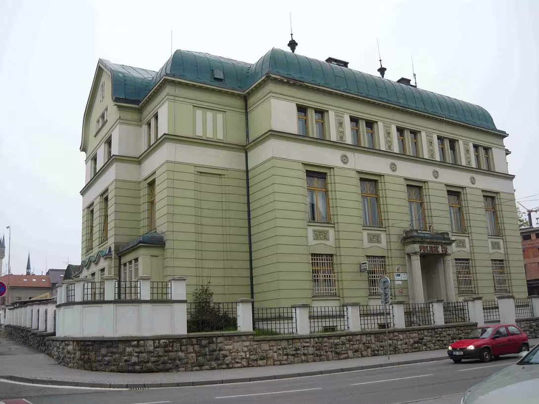 Dnešní pohled – Banka