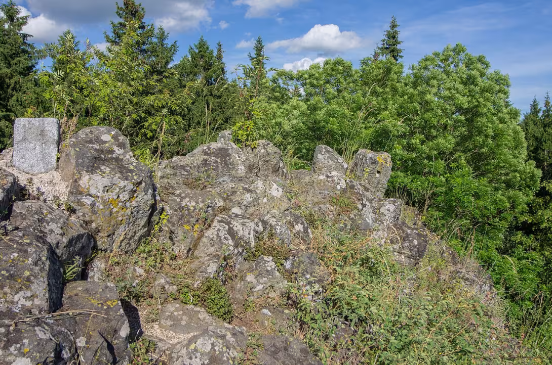 Dnešní pohled – Bečovsko