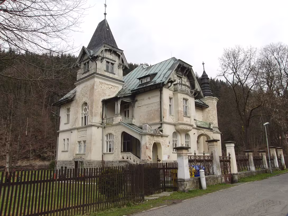 Dnešní pohled – Breinlova vila