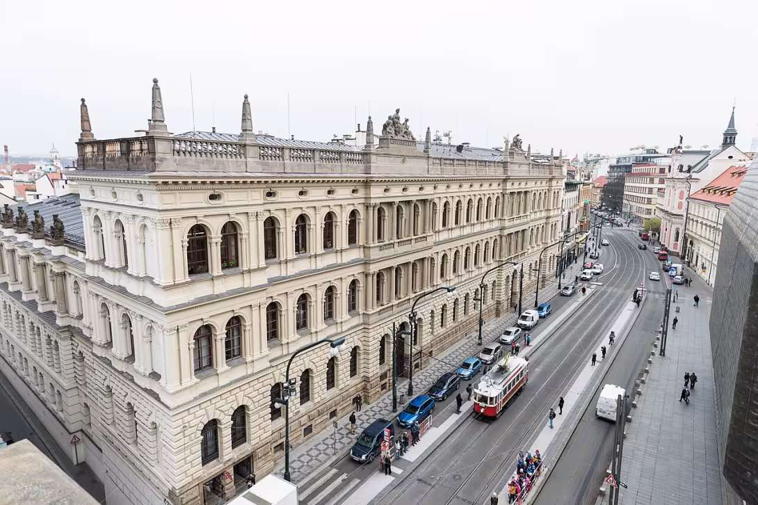 Dnešní pohled – Budova Akademie věd České republiky