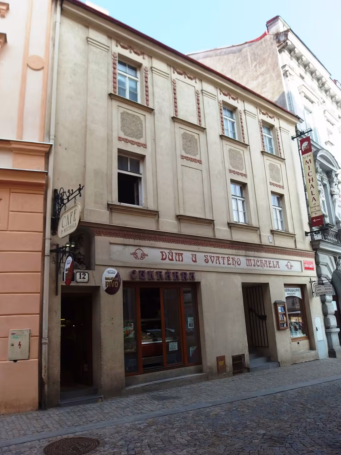 Dnešní pohled – Divišovo náměstí 12