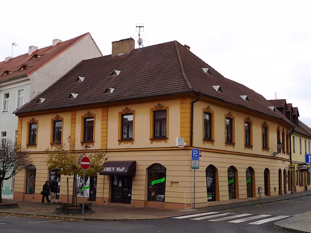 Dzisiejszy widok – Dlouhá 2