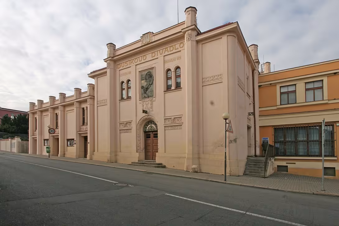 Today's view – Dusíkovo divadlo