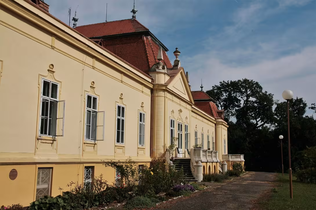 Today's view – Emin zámek