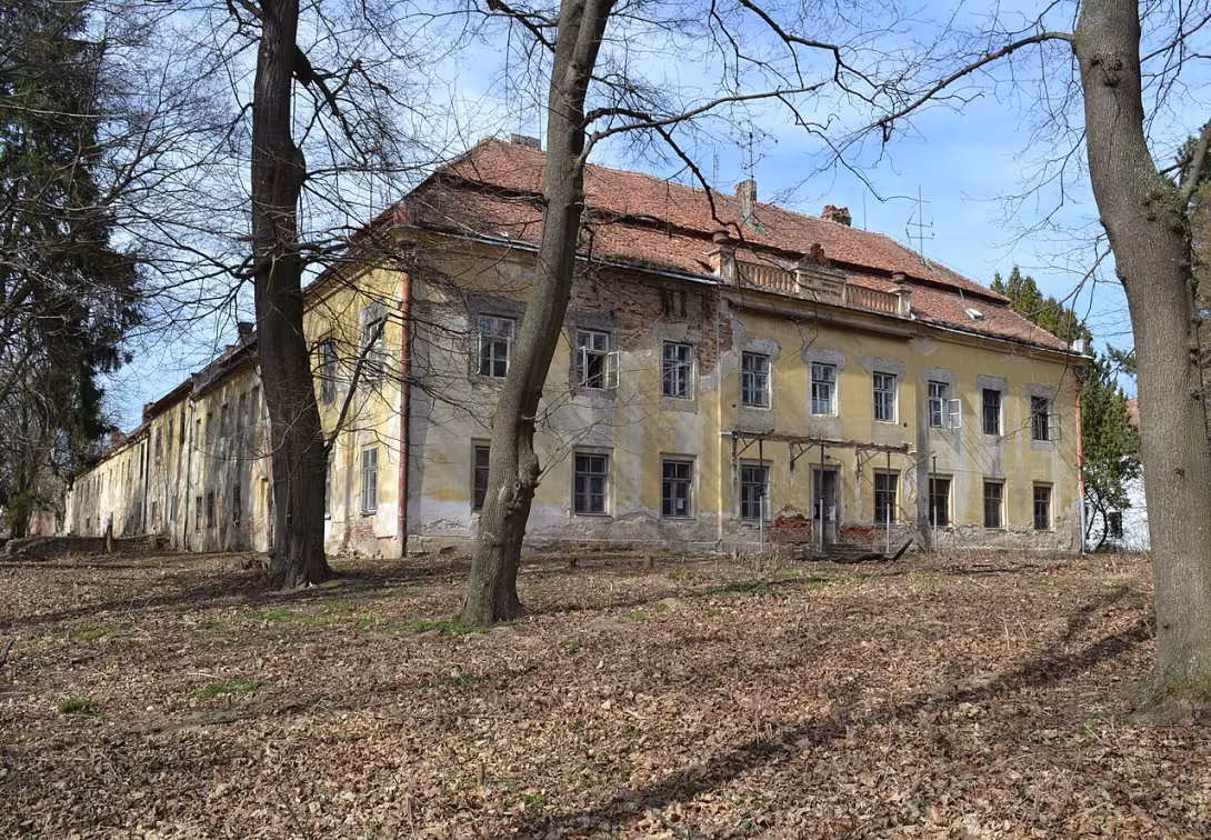 Dnešní pohled – Hajany