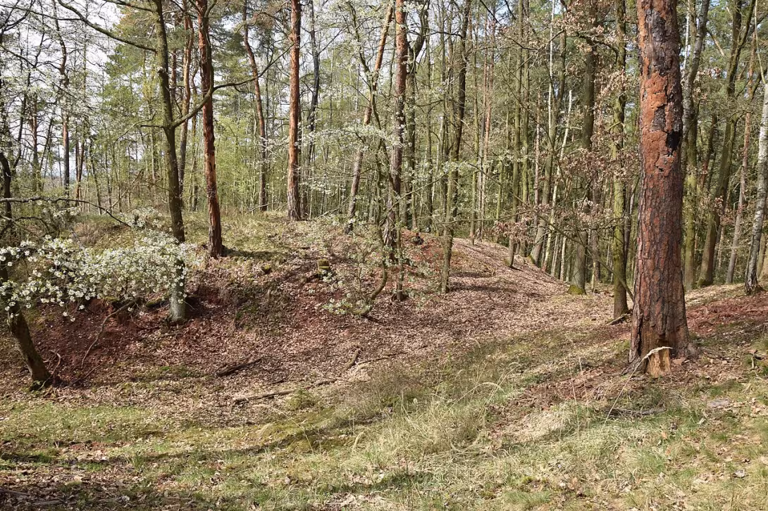 Dnešní pohled – Hrádek u Vrbice