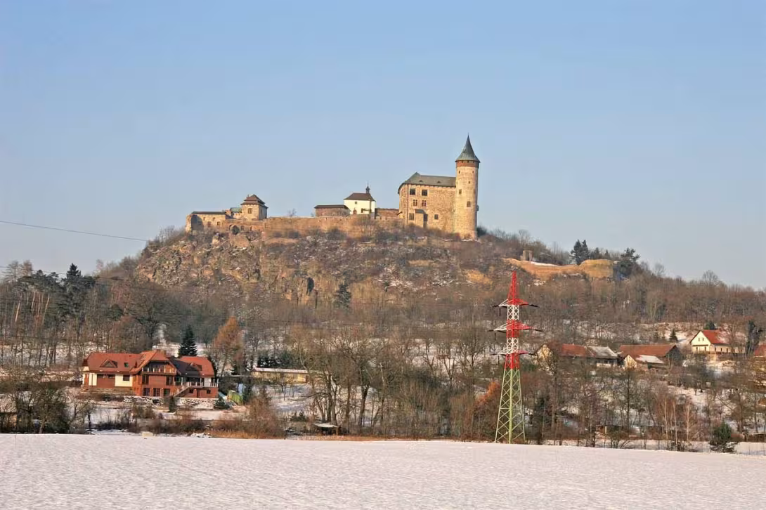 Dnešní pohled – Kunětická hora