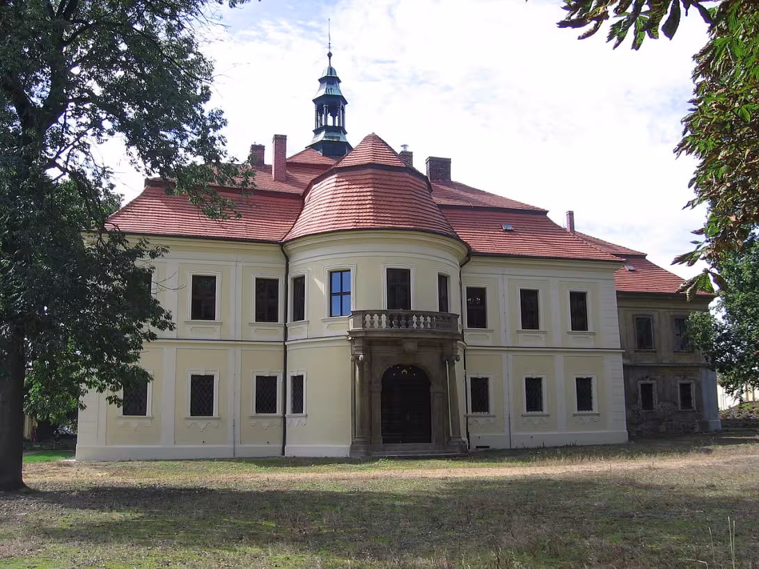 Dnešní pohled – Mirošov