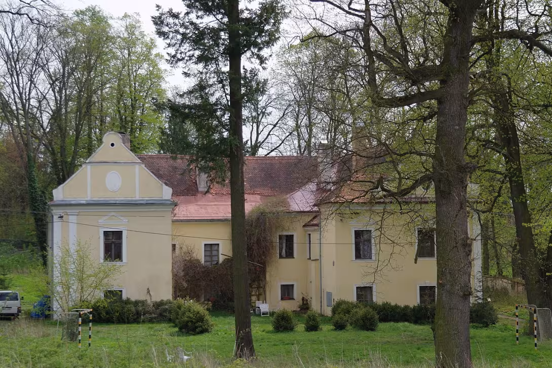 Dnešní pohled – Otín
