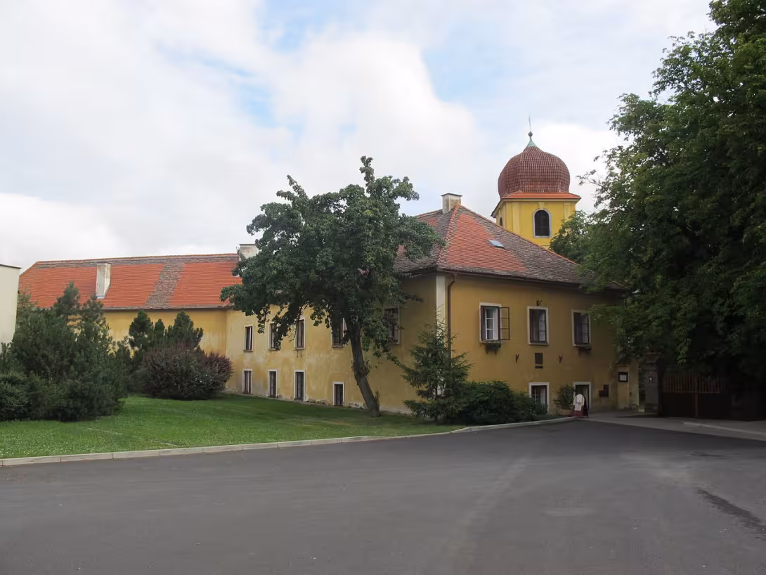 Dnešní pohled – Panenský Týnec