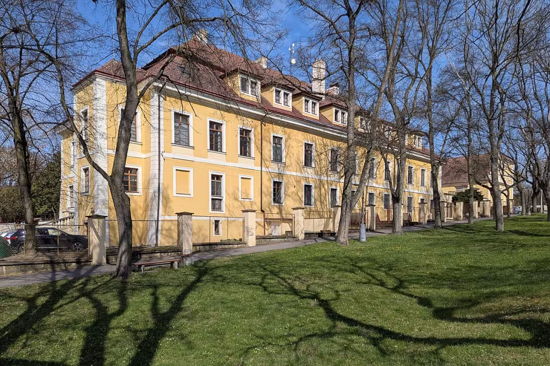 Dnešní pohled – Starý a Nový zámek Kolešovice