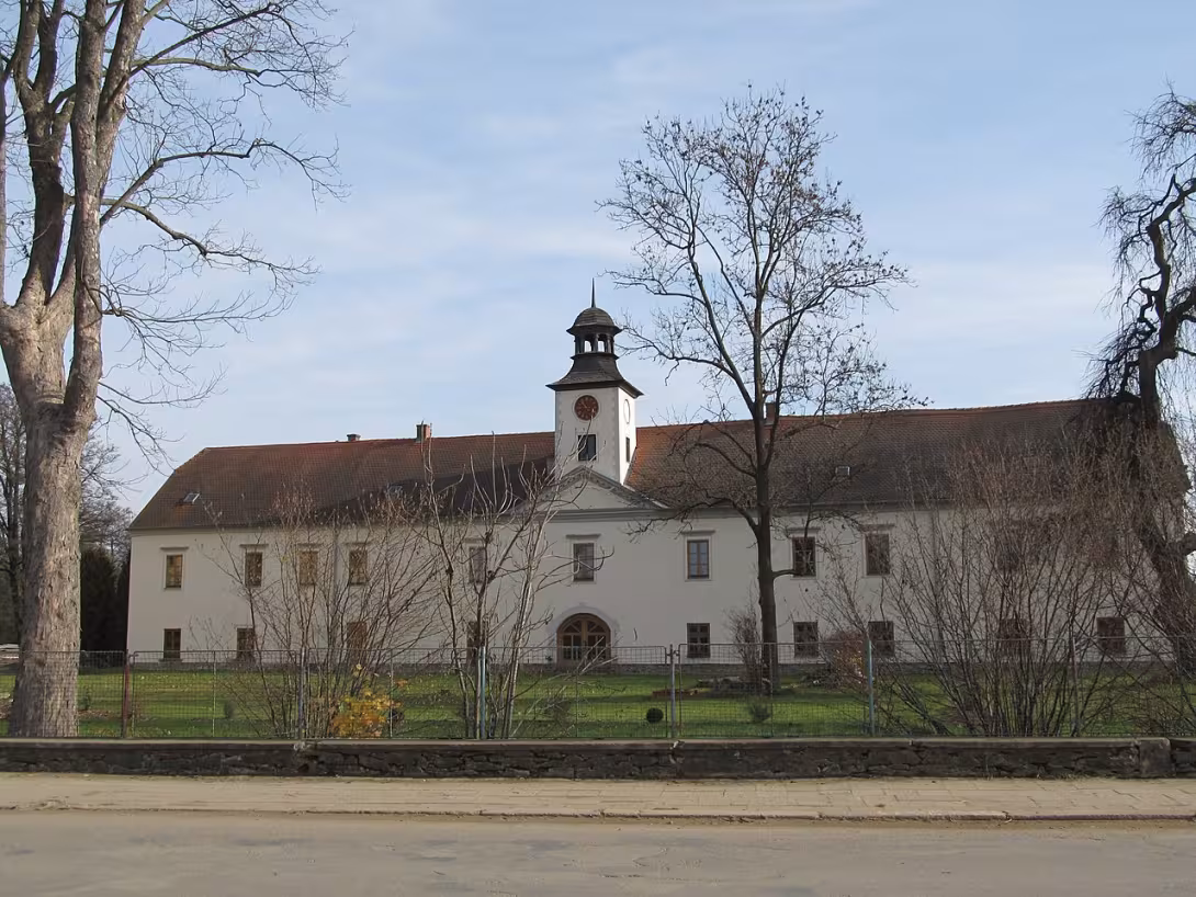 Dnešní pohled – Starý zámek Batelov