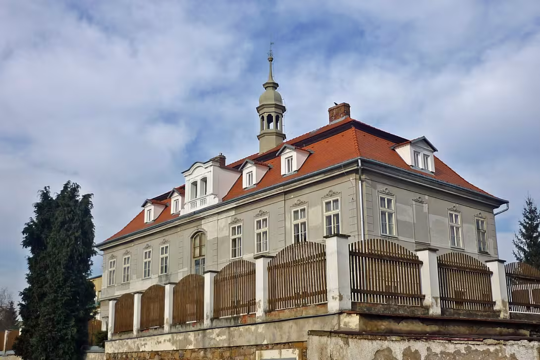 Dnešní pohled – Starý zámek Velké Březno