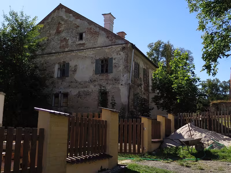 Dzisiejszy widok – Týnec