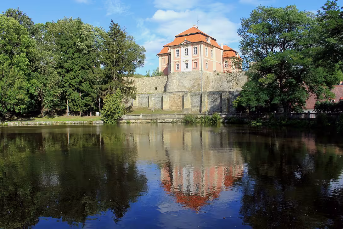 Dnešní pohled – Zámek Chvalkovice