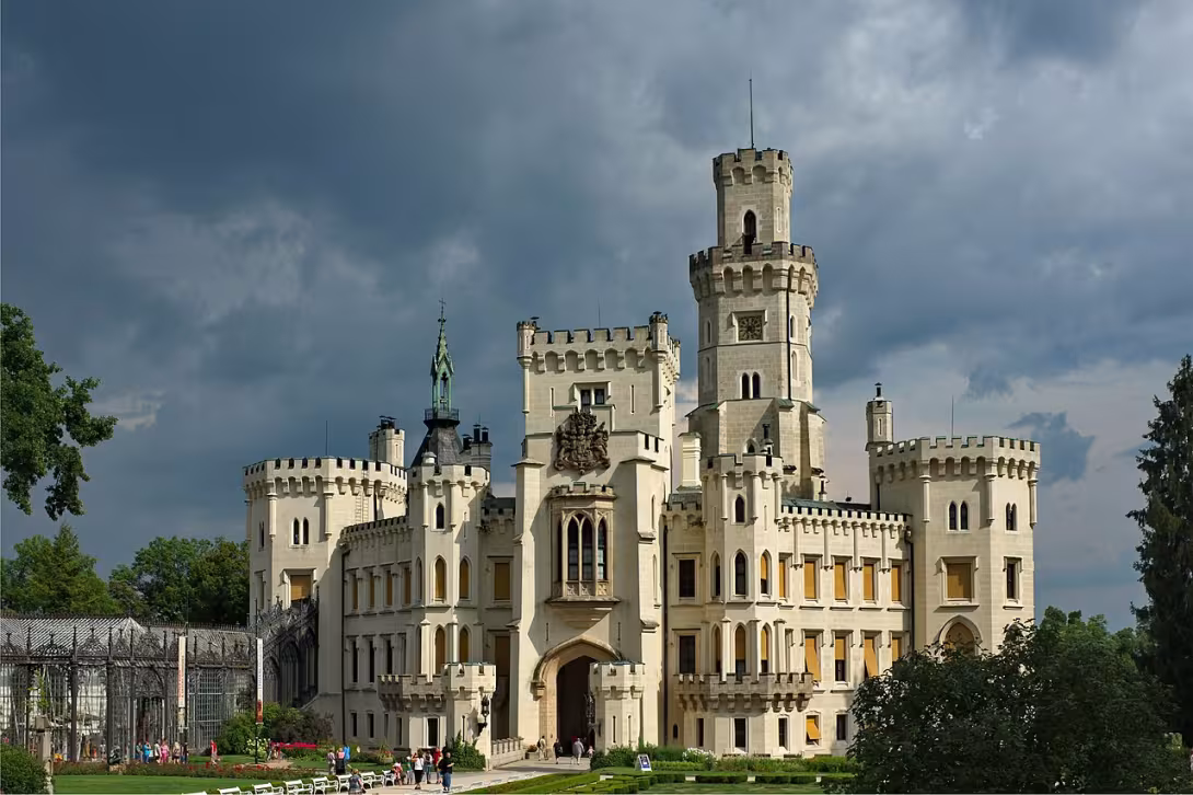 Dnešní pohled – Zámek Hluboká nad Vltavou