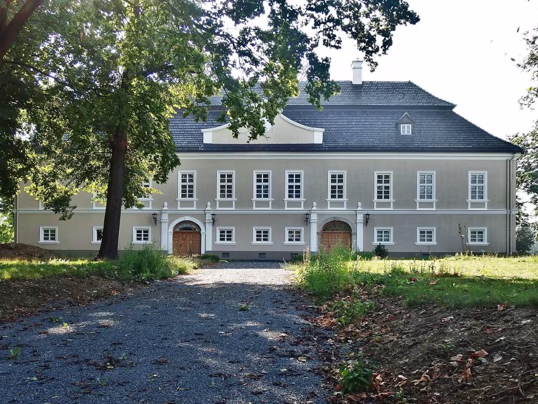 Dnešní pohled – Zámek Jeseník nad Odrou