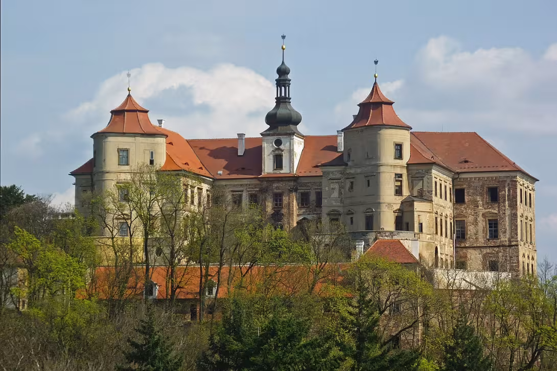 Dnešní pohled – Zámek Jezeří