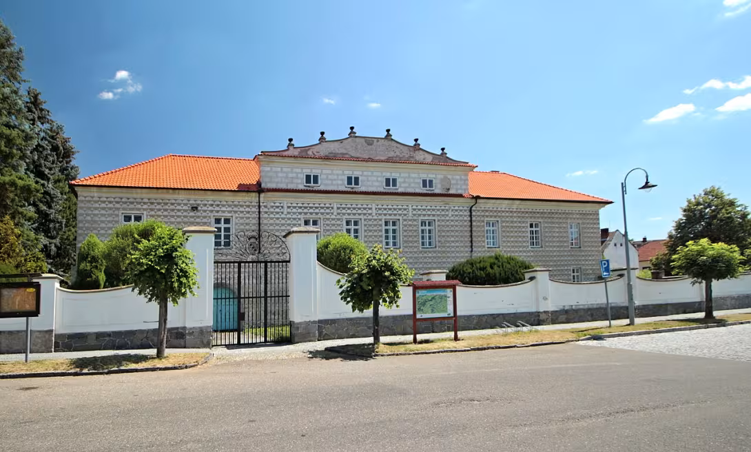 Dnešný pohľad – Zámek Kosova Hora