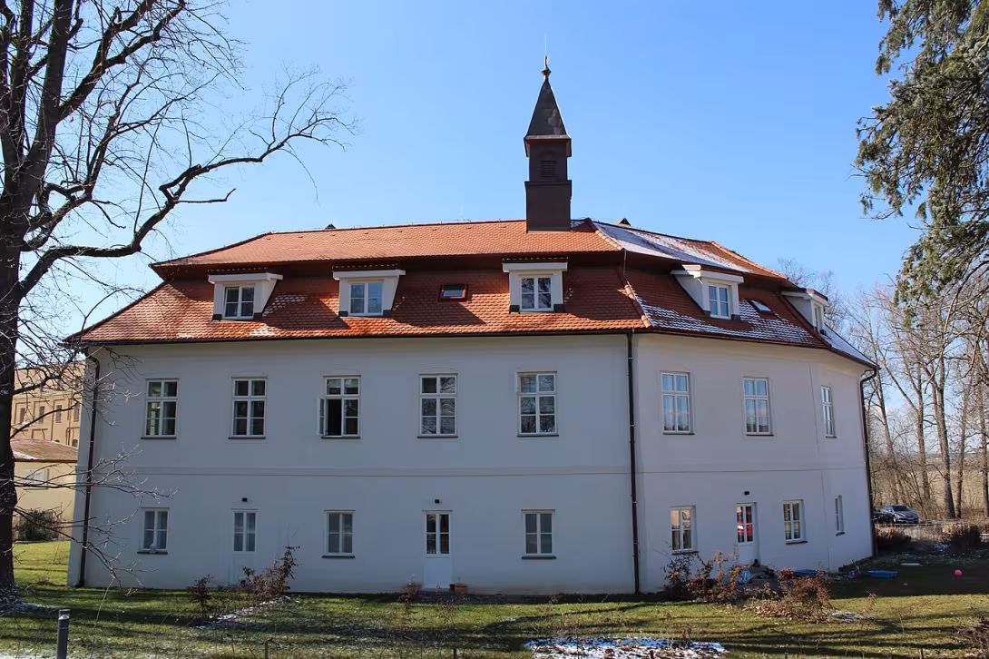 Dnešní pohled – Zámek Poříčí