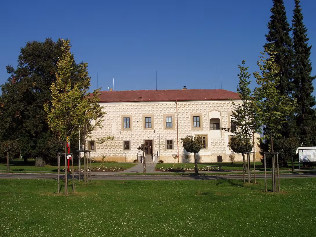 Dnešní pohled – Zámek Suchdol