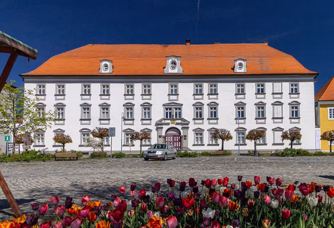 Dnešní pohled – Zámek Týn nad Vltavou