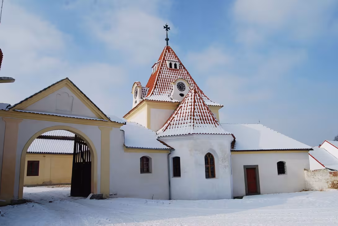 Dnešní pohled – Zámek Varvažov