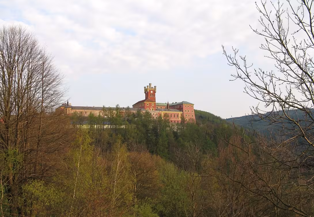 Dnešní pohled – hrad Mírov