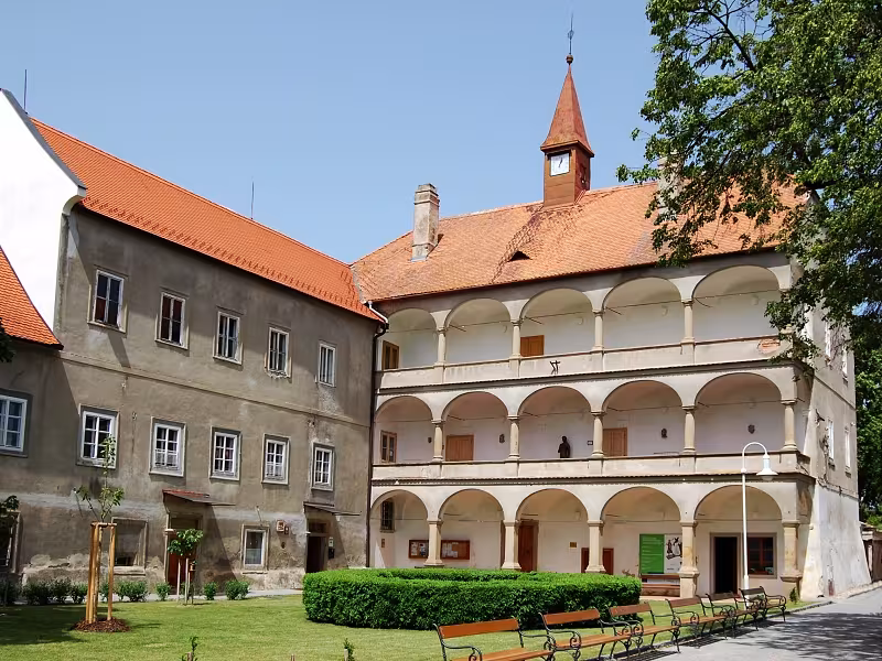 Dnešní pohled – zámek Bohutice