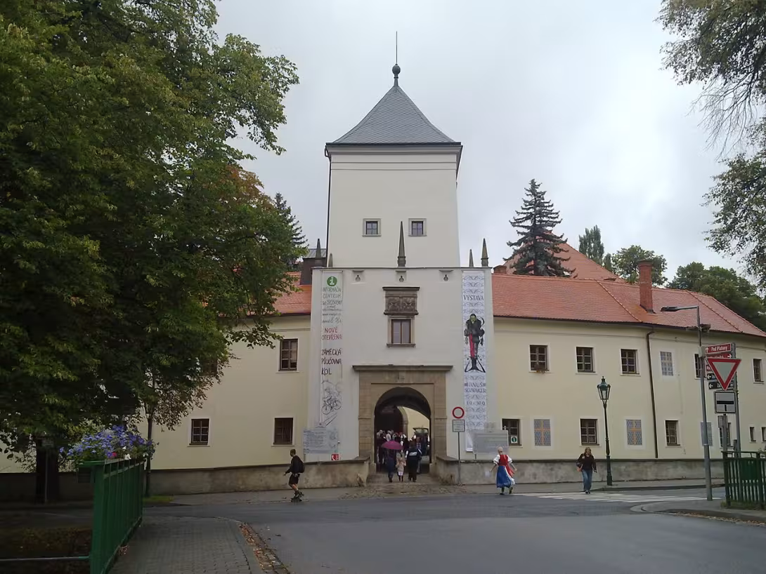 Dzisiejszy widok – zámek Bystřice pod Hostýnem